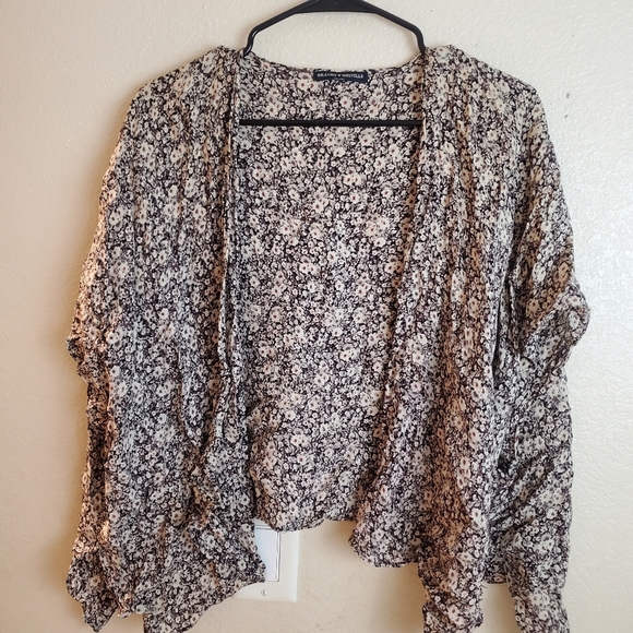 Brandy Melville Floral Open Front Boho Cardigan - Picture 1 of 4
